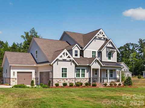 Photo of 1002 Kingbird Lane #7, Clover, SC 29710 (MLS # 4355913)