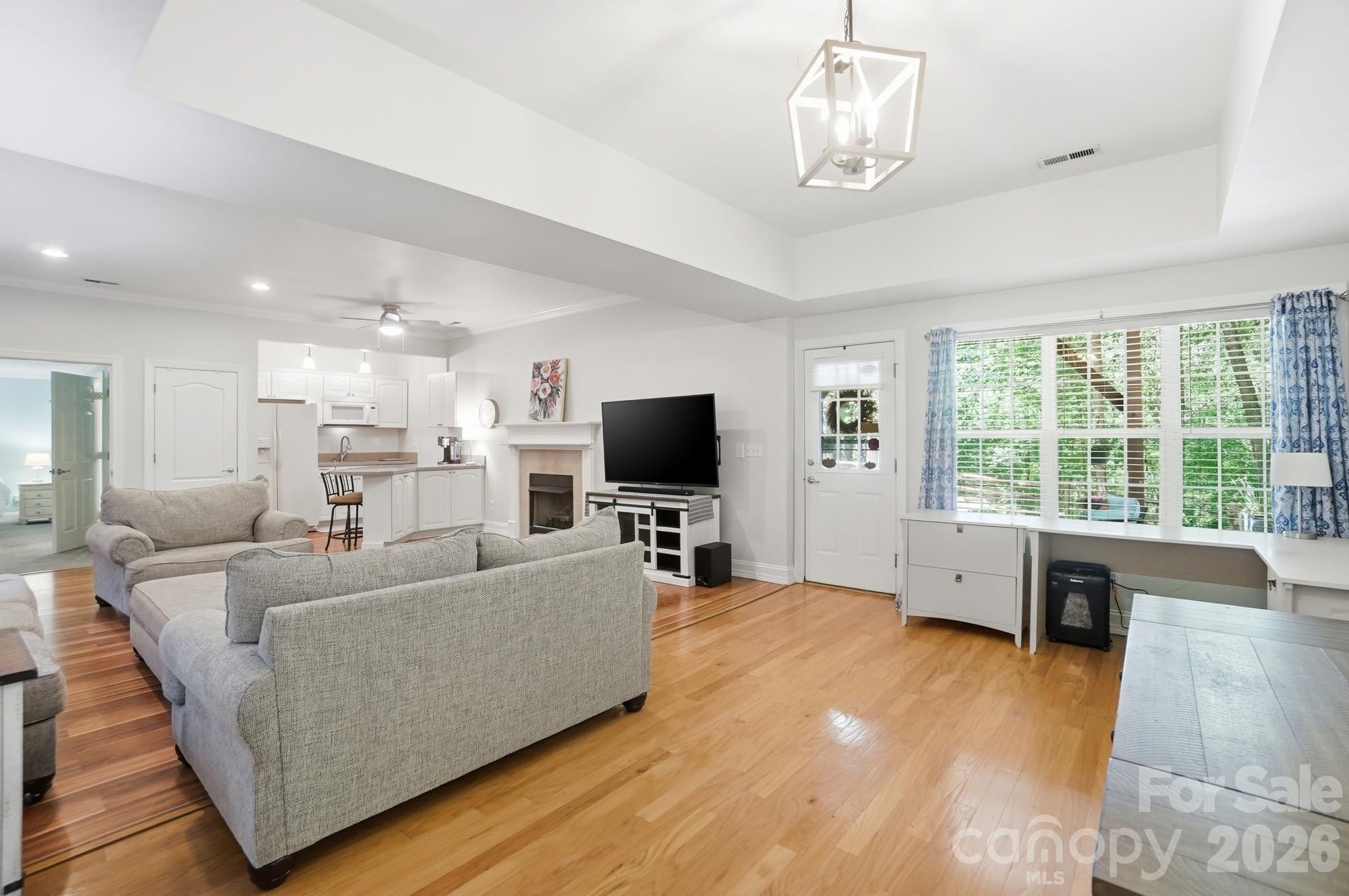 Potters Bluff - Residential