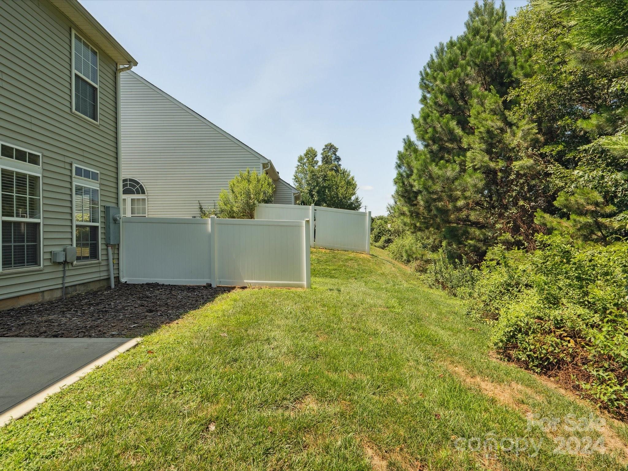 Glen Laurel - Residential