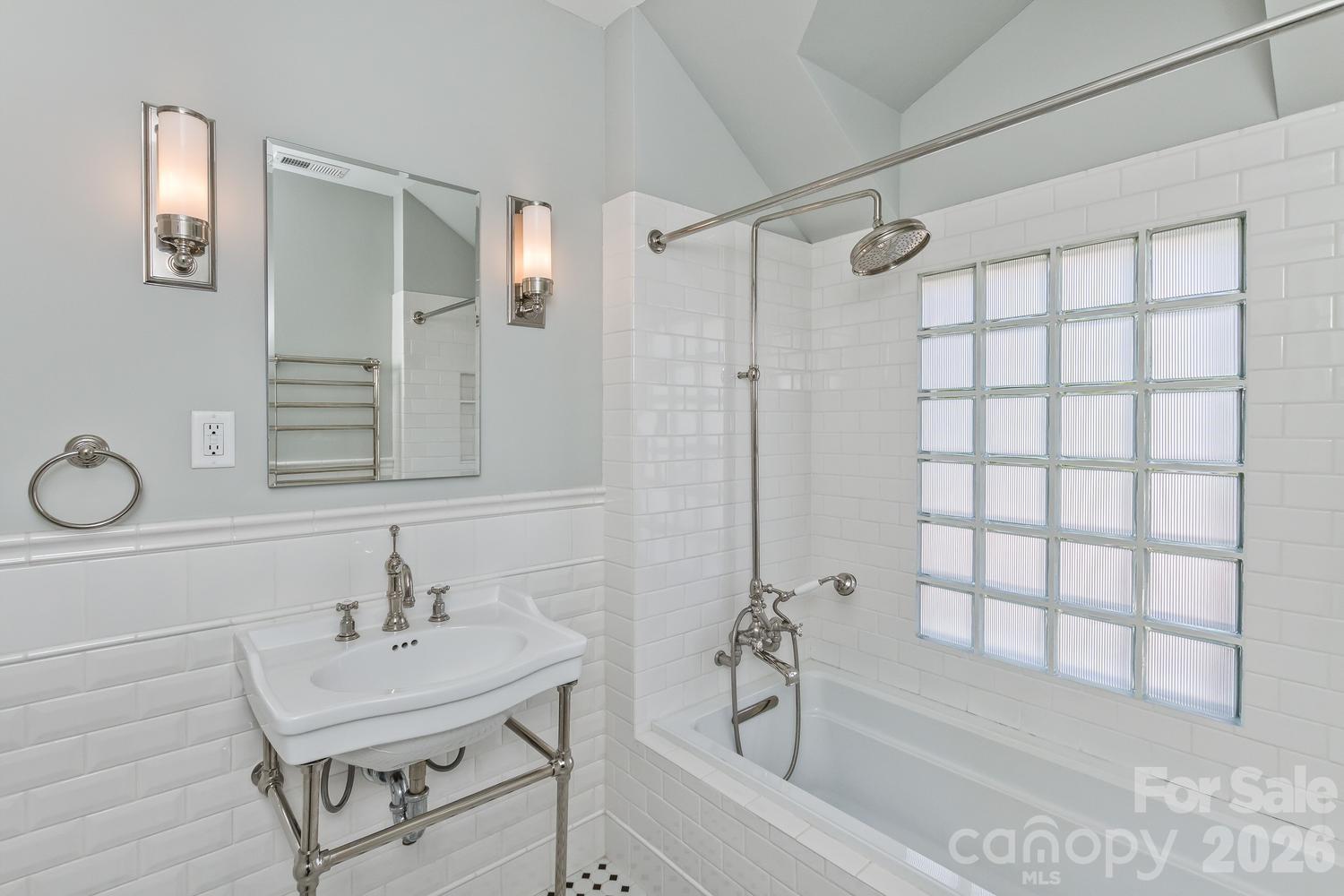 Montford - Residential