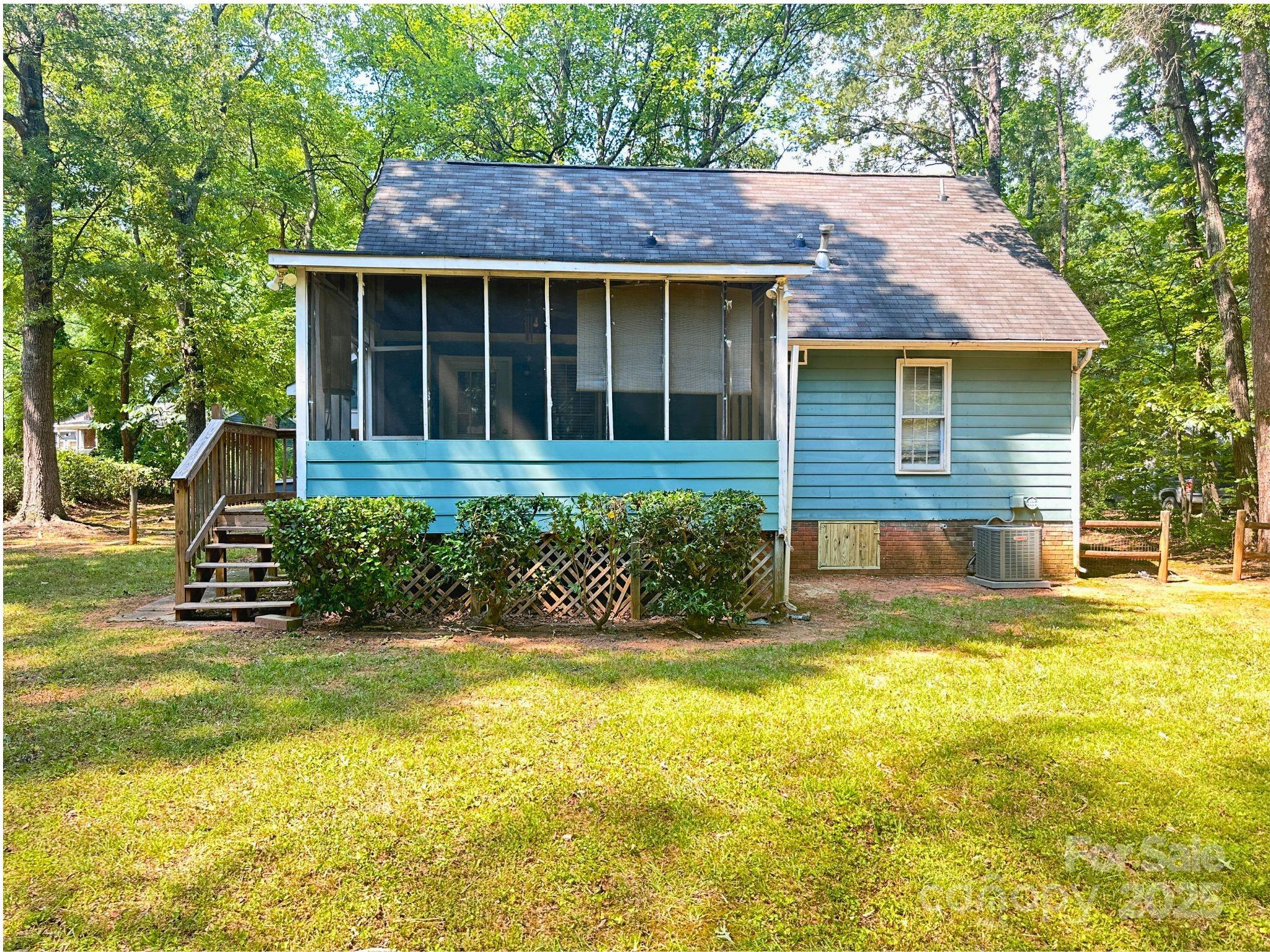 6543 Montezuma Trail