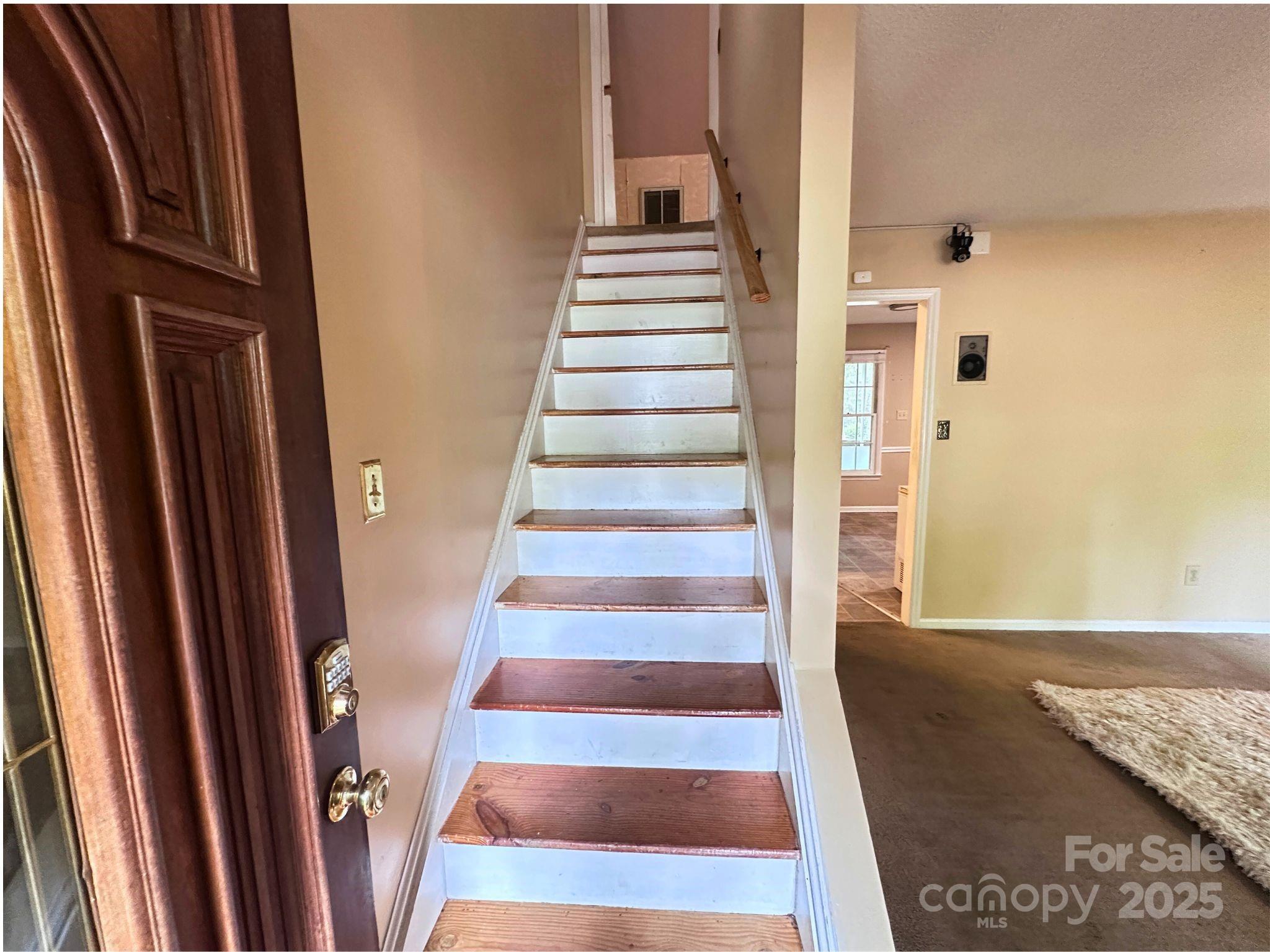 6543 Montezuma Trail