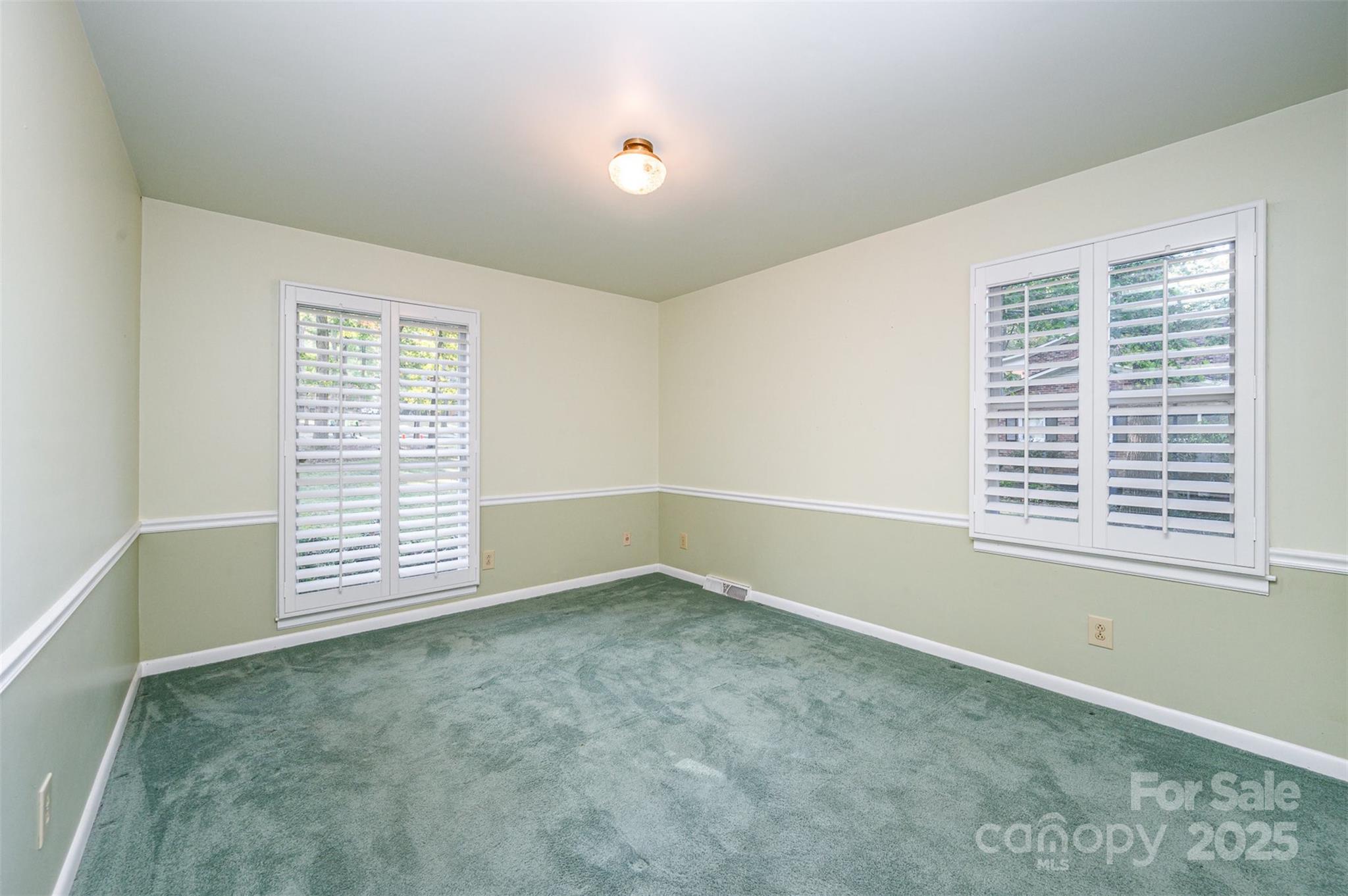 Country Club Estates - Residential