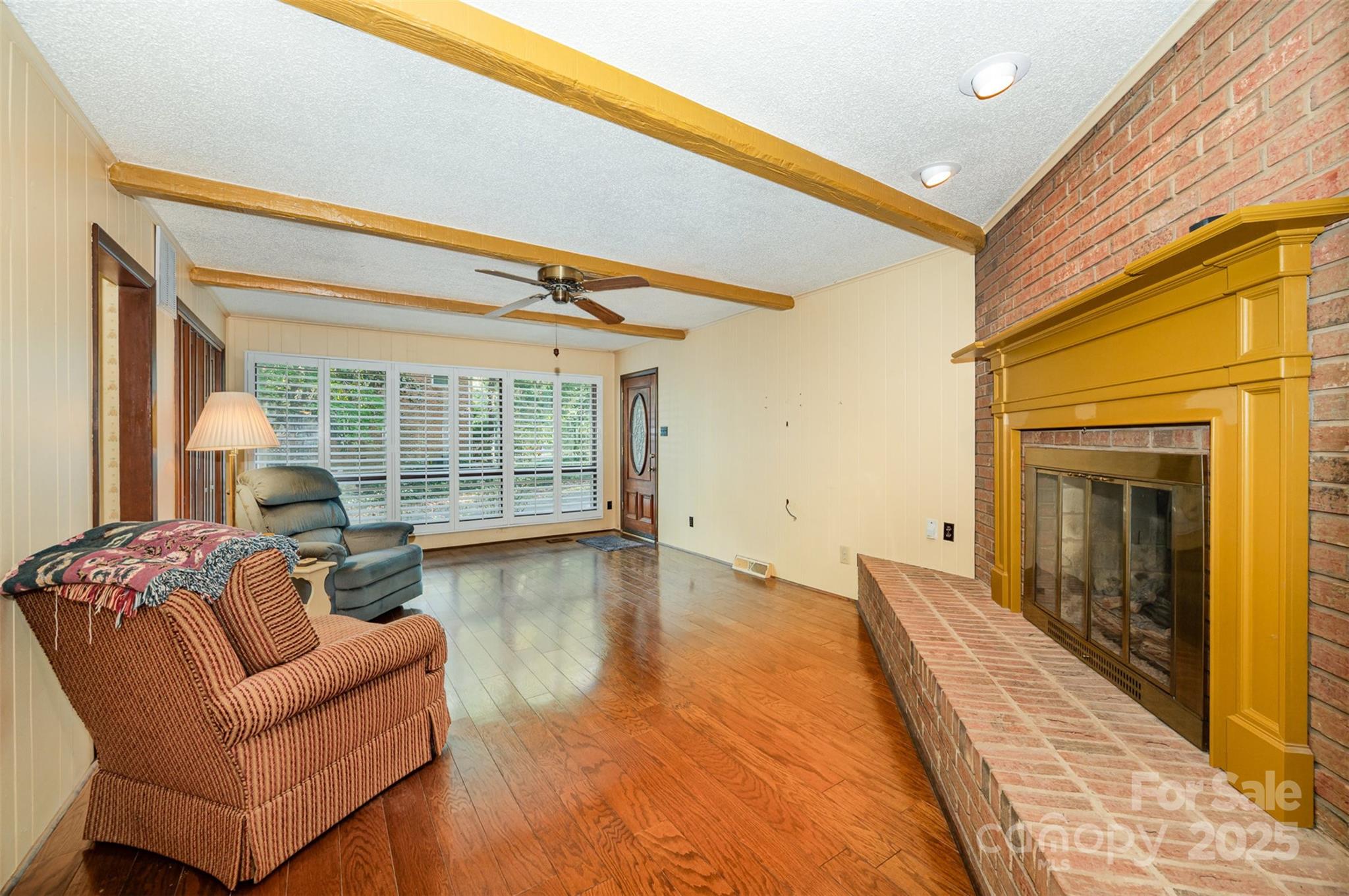 Country Club Estates - Residential