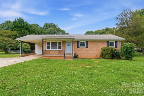 Photo of 913 Harper Road, Gastonia, NC 28056 (MLS # 4390403)