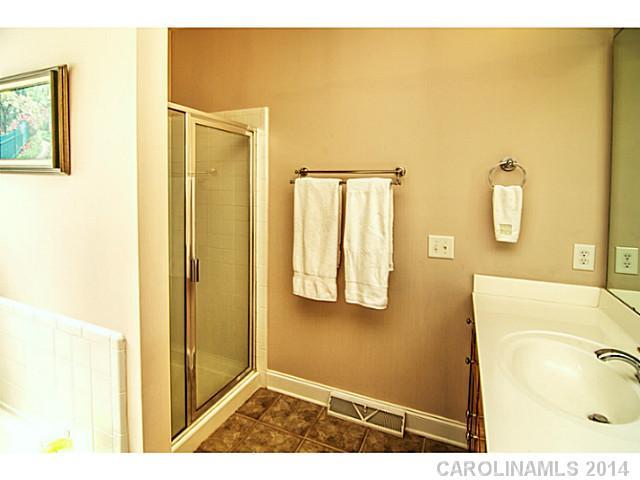 Lake Shore - Residential