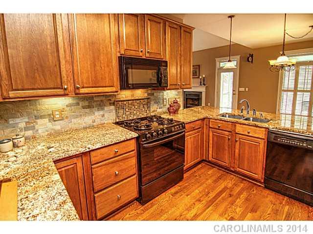 Lake Shore - Residential