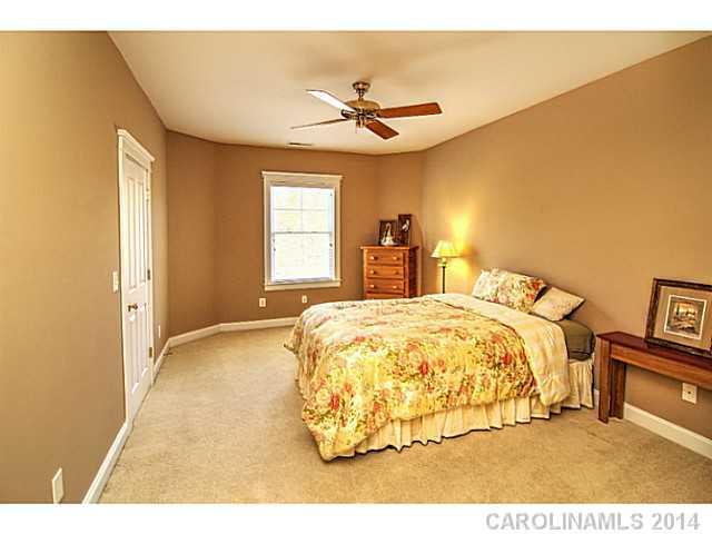 Lake Shore - Residential