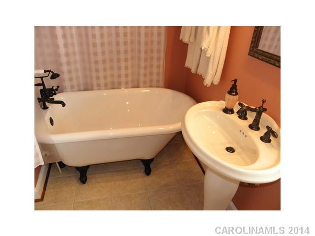 Victorian Hills - Residential