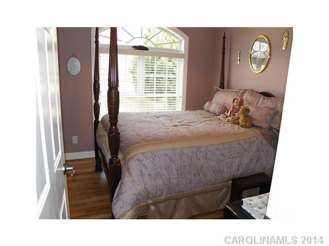 Victorian Hills - Residential