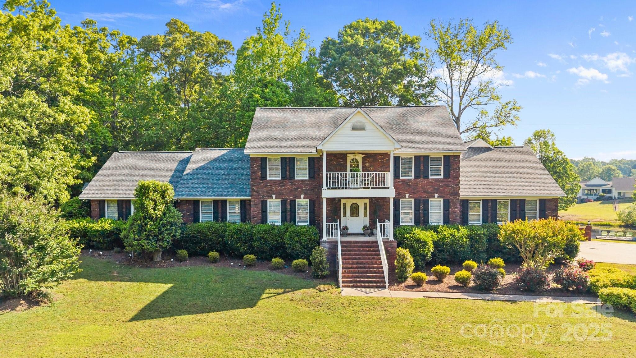 1844 Twin Bridge Road