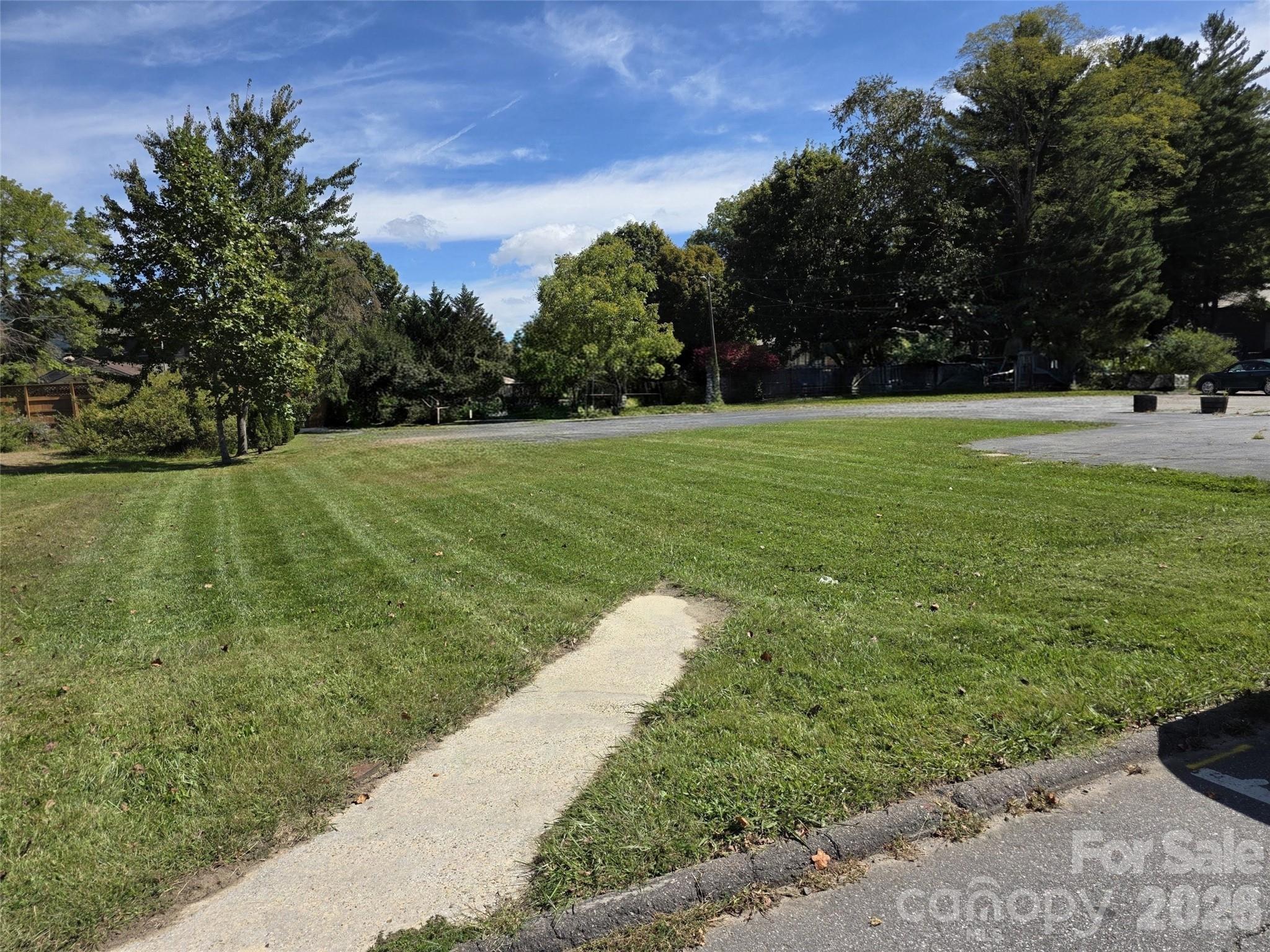 111 S Richardson Boulevard