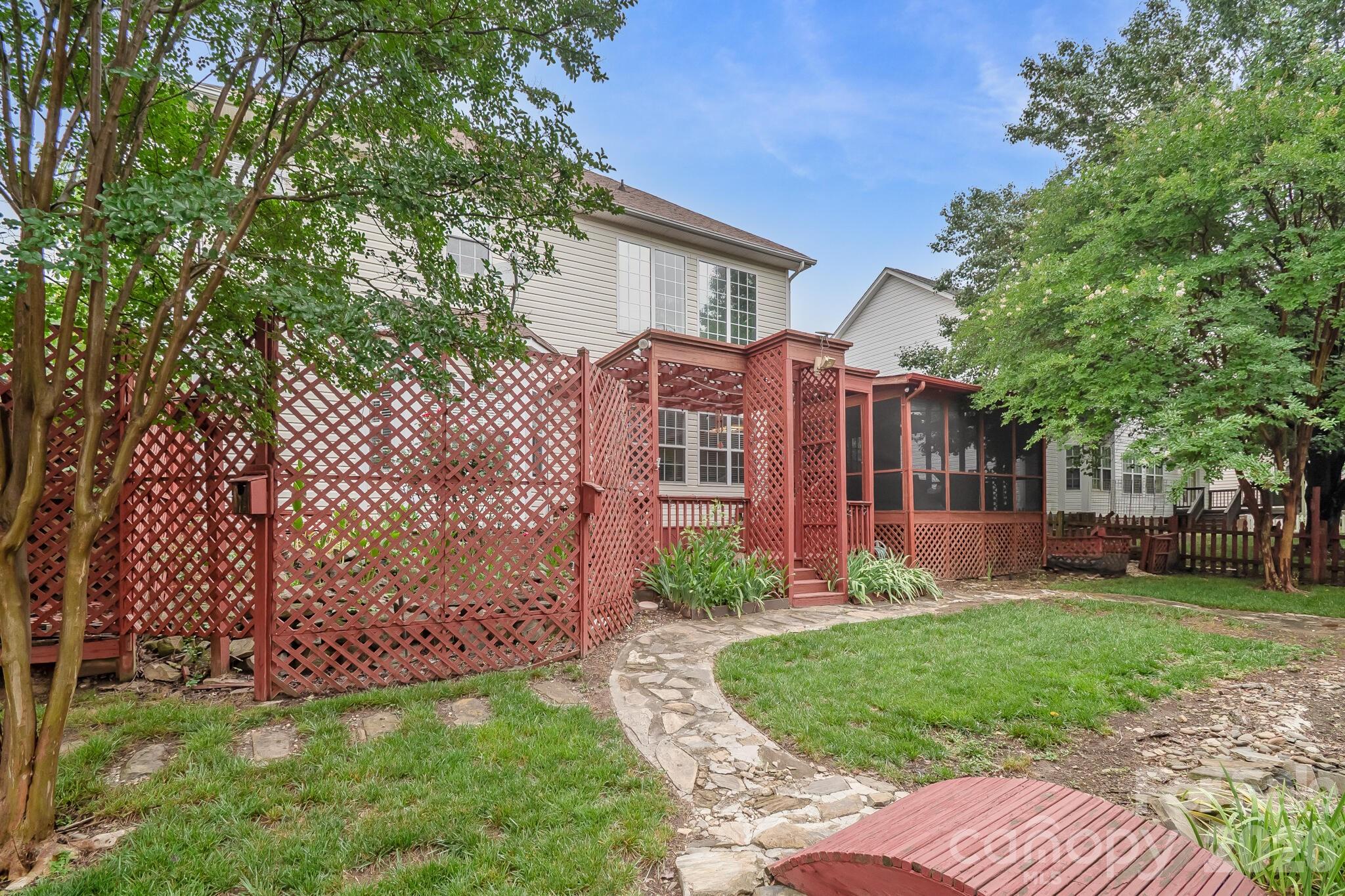 Carlyle - Residential