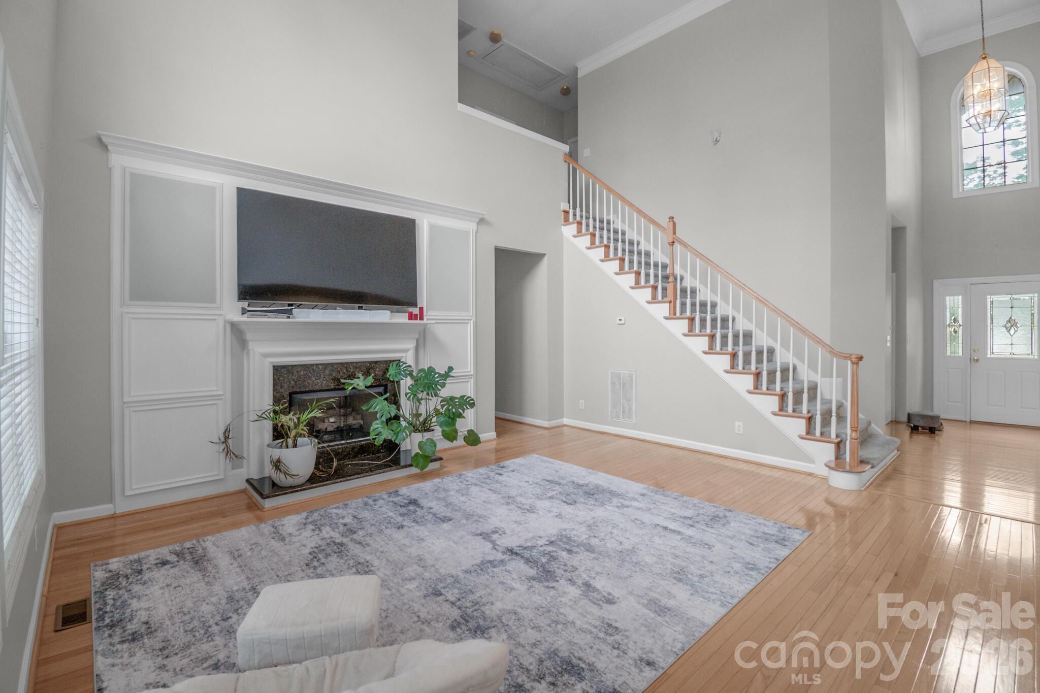 Carlyle - Residential