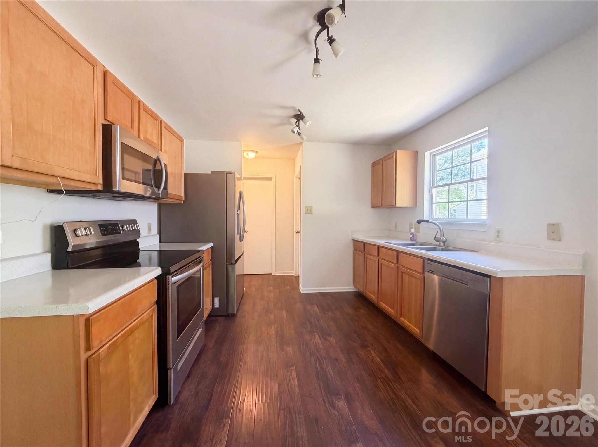 6734 Wandering Creek Drive