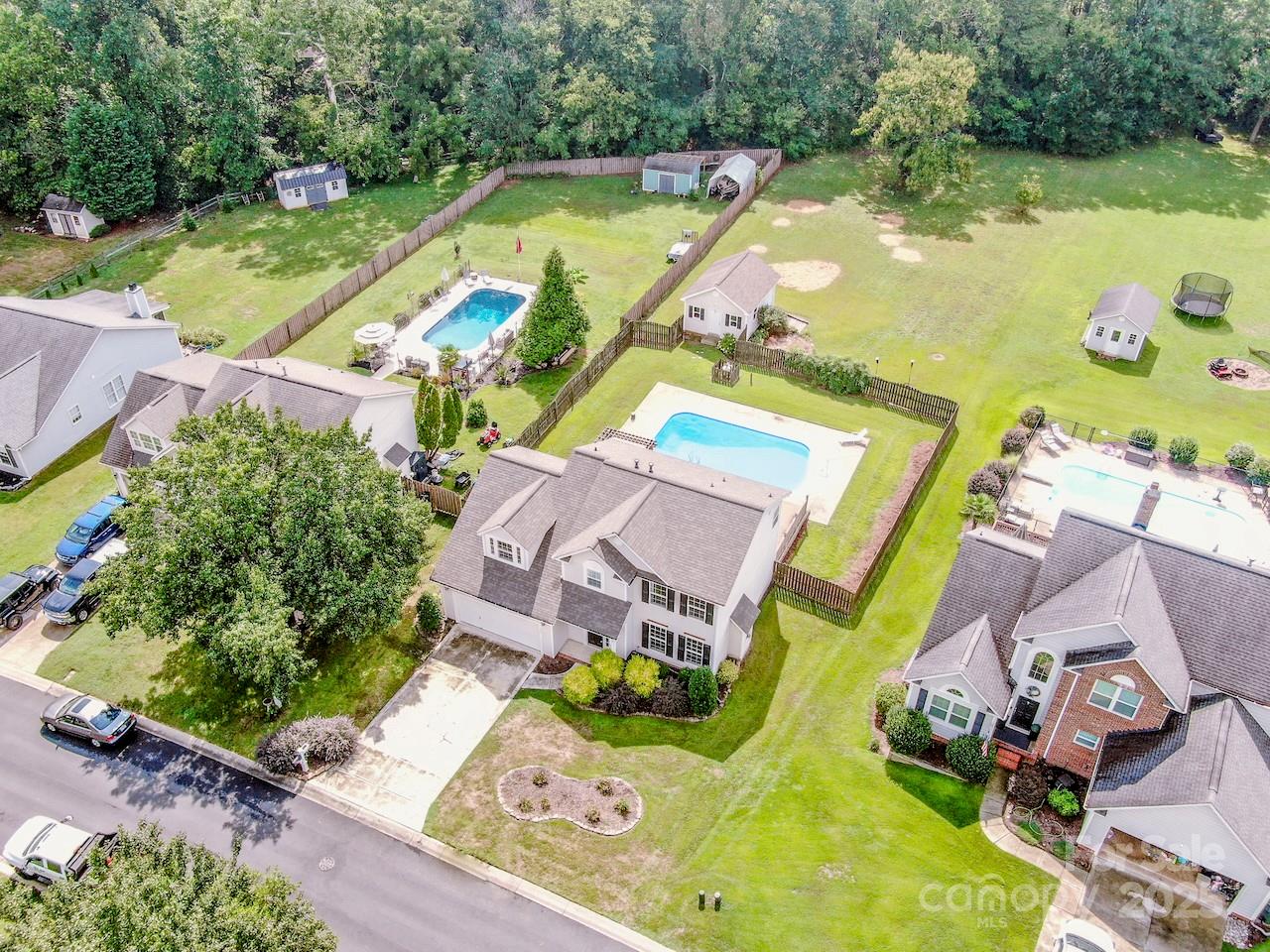 204 Misty Arbor Lane