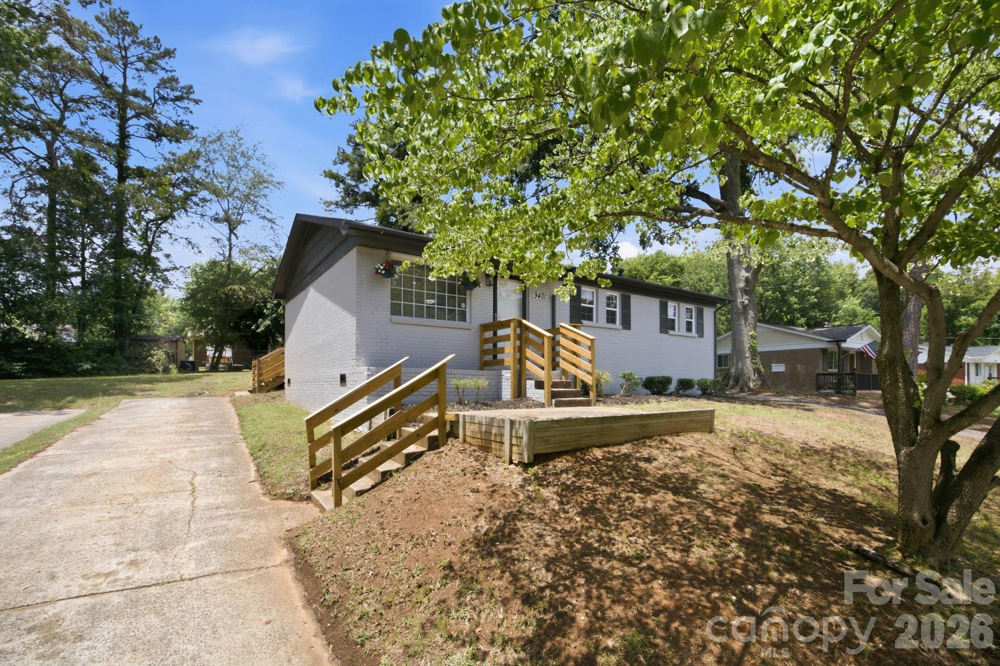 9401 Feldbank Drive
