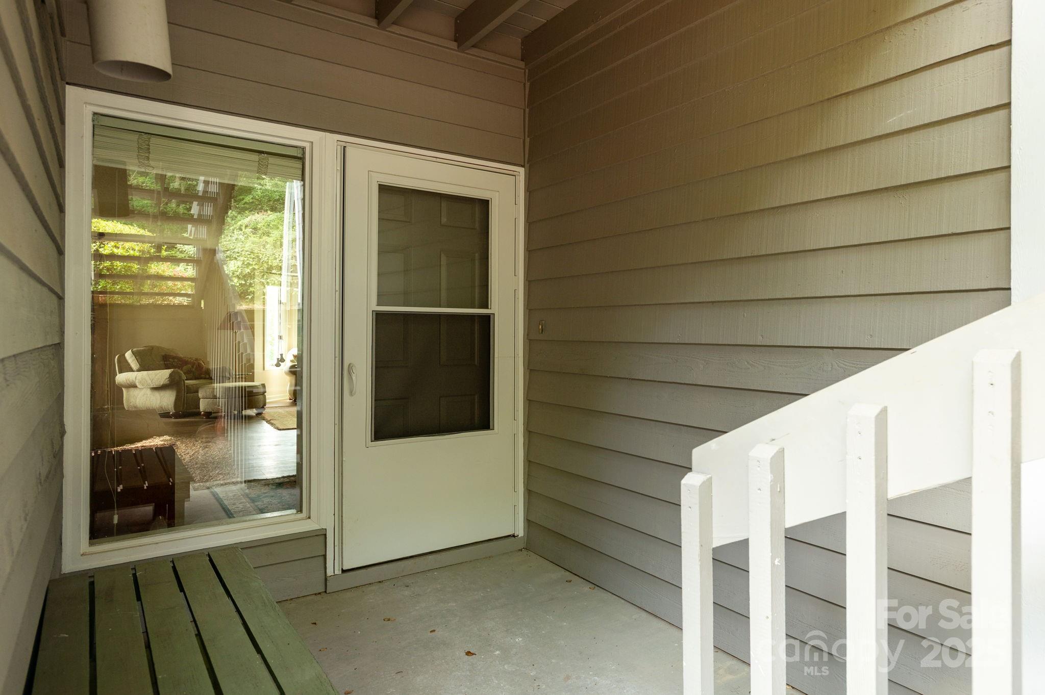 103 GOLFSIDE Drive
