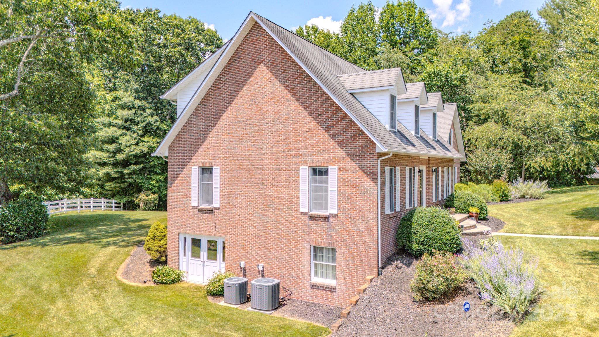 74 Challedon Drive