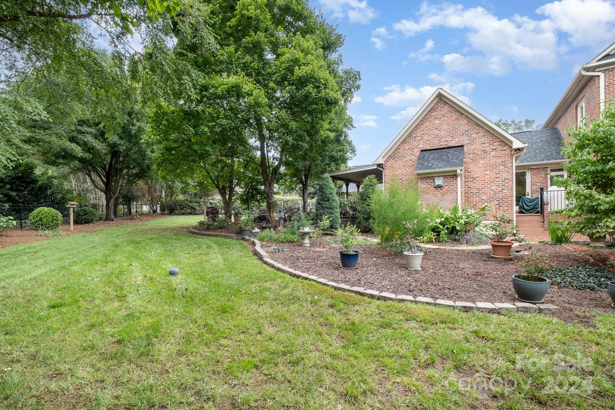 Kings Crossing - Residential