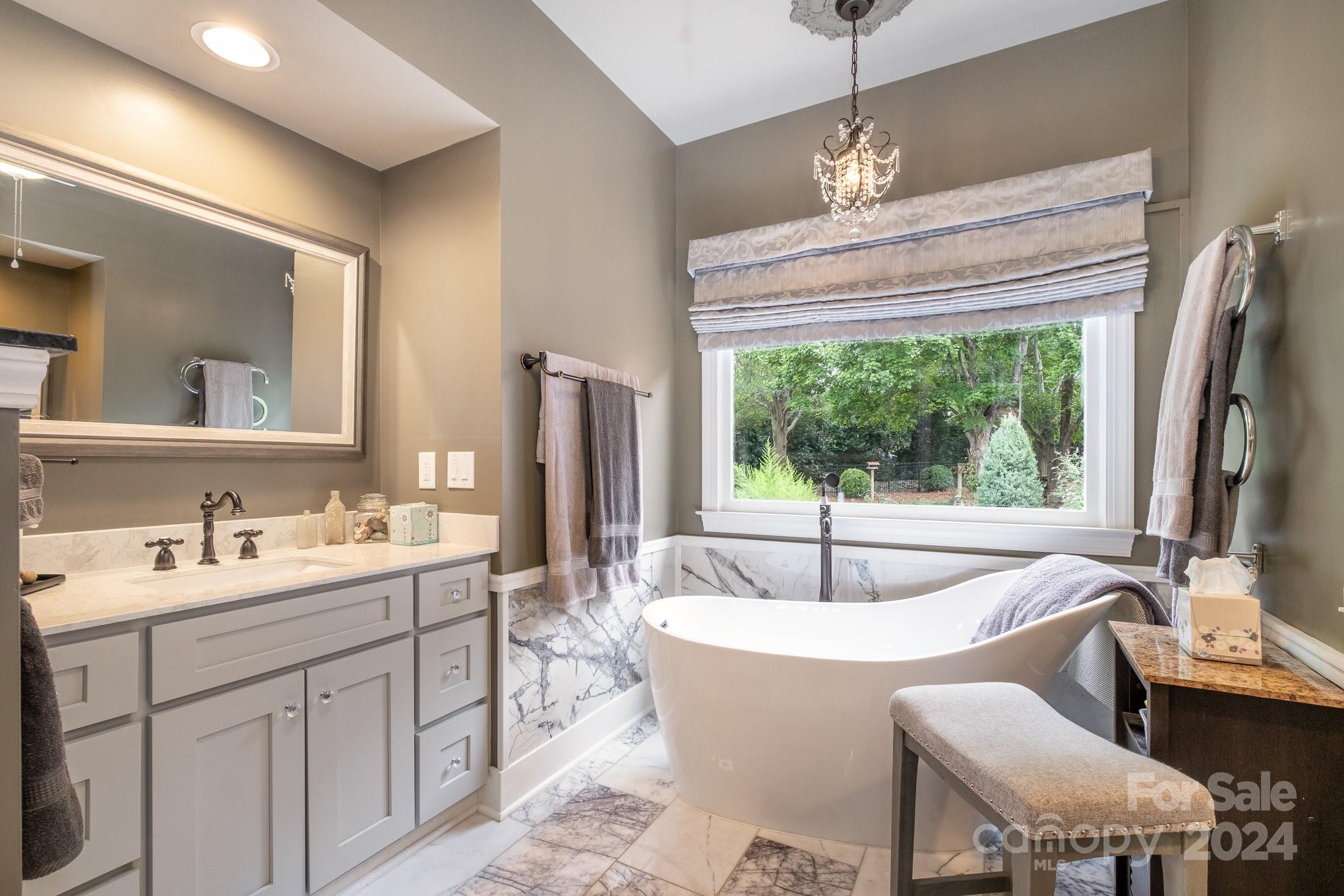 Kings Crossing - Residential