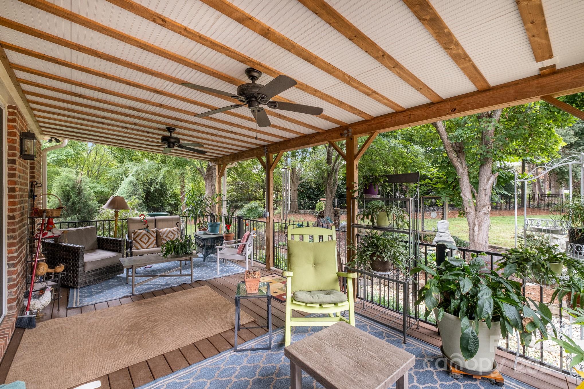 Kings Crossing - Residential