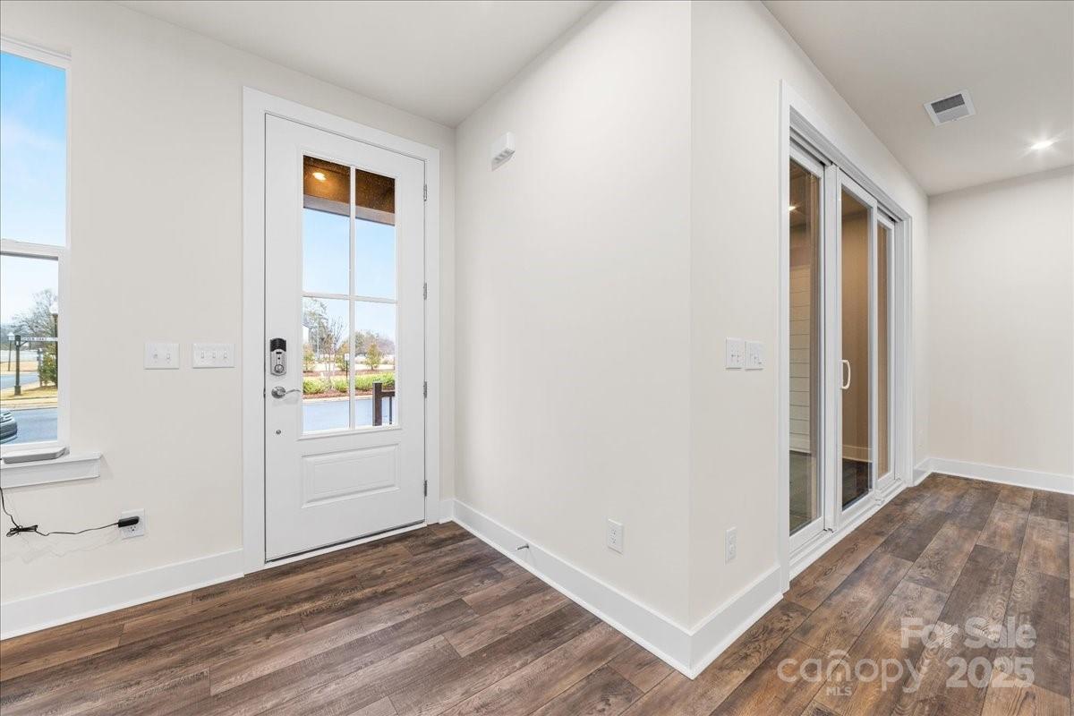 95 Seven Oaks Landing