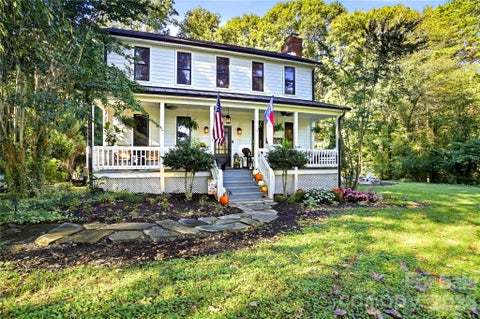 Photo of 9560 Harvest Lane, Davidson, NC 28036 (MLS # 4429858)