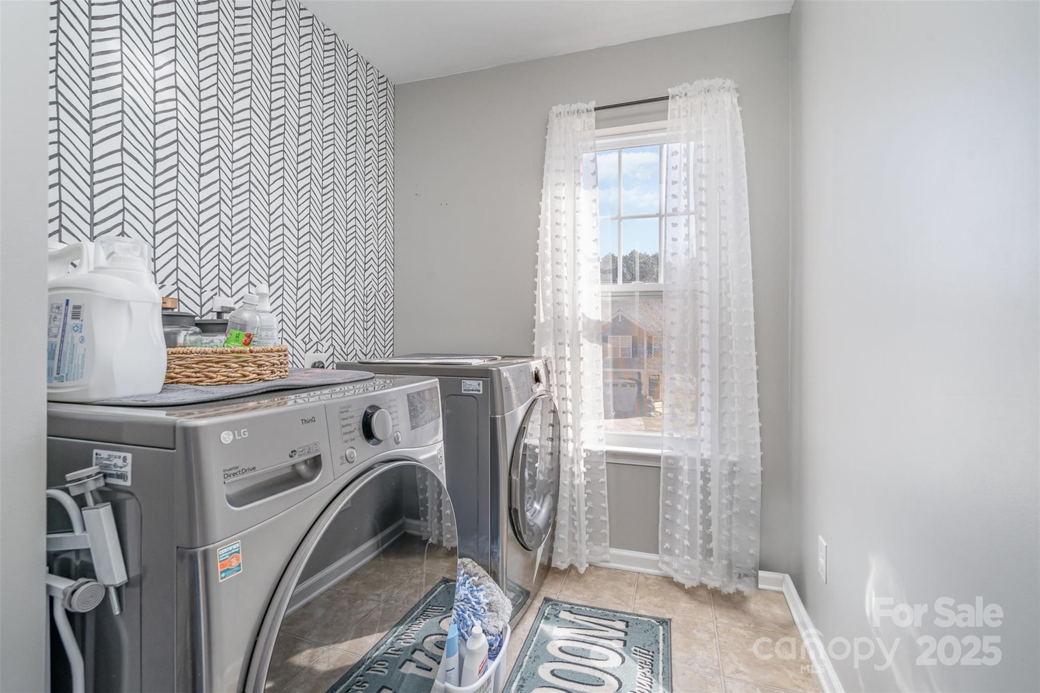 Ridge Pointe - Residential