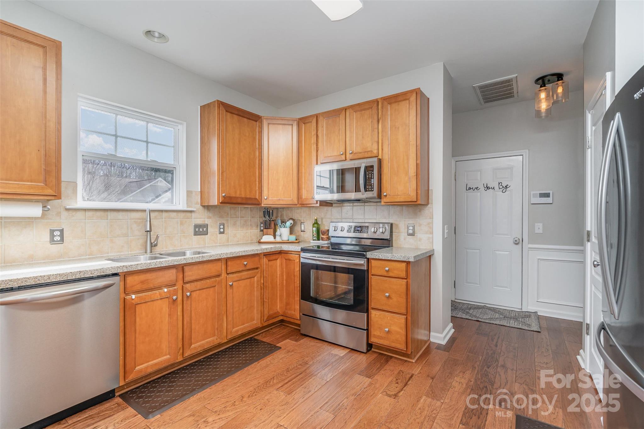 Ridge Pointe - Residential