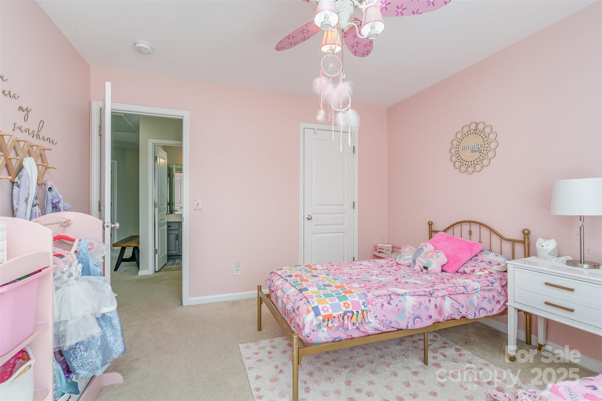 Ridge Pointe - Residential