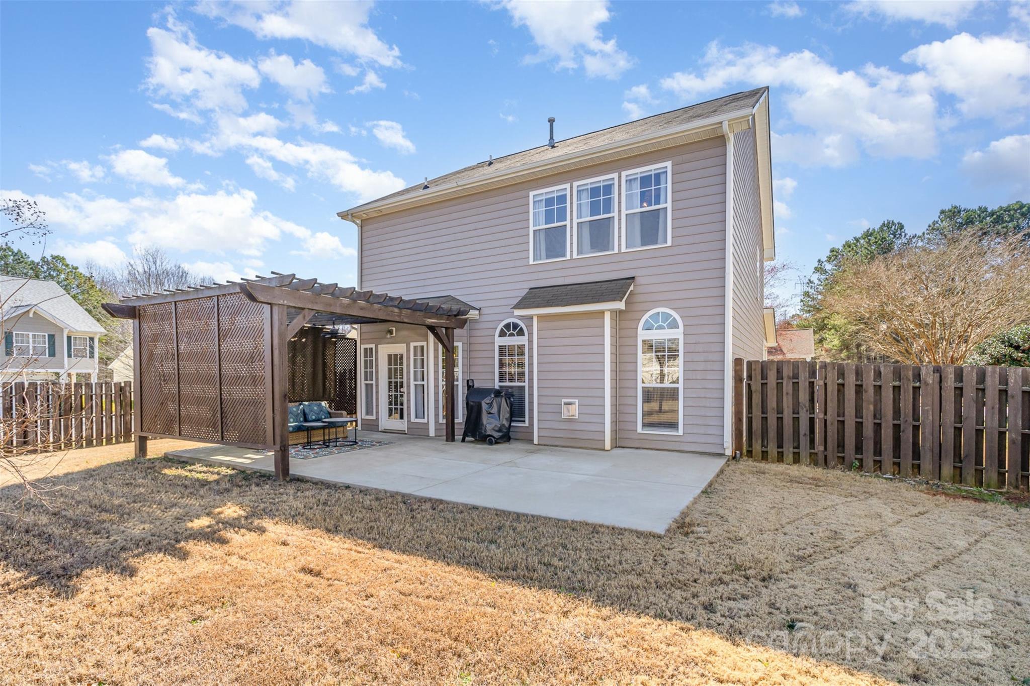 Ridge Pointe - Residential