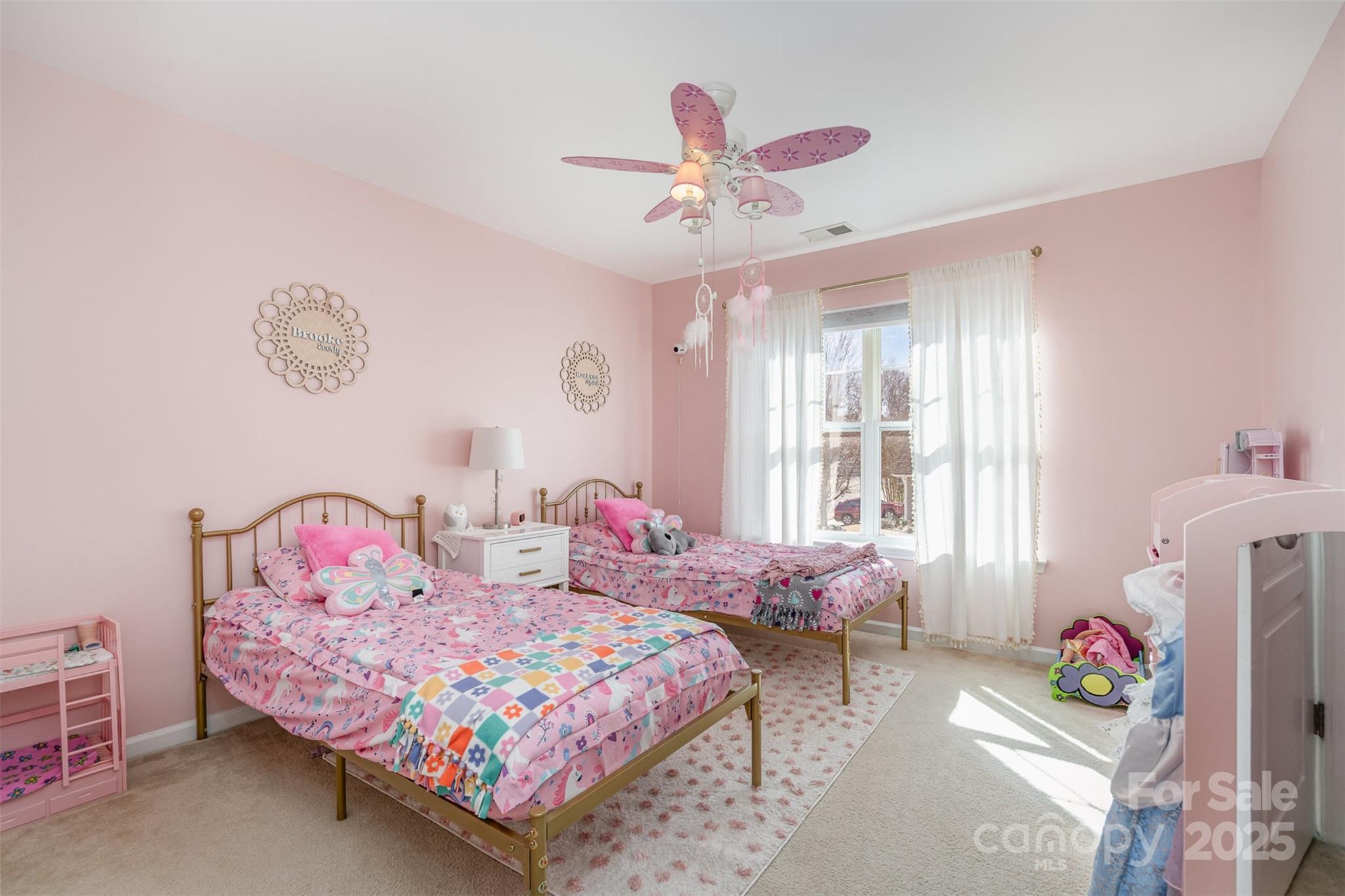 Ridge Pointe - Residential