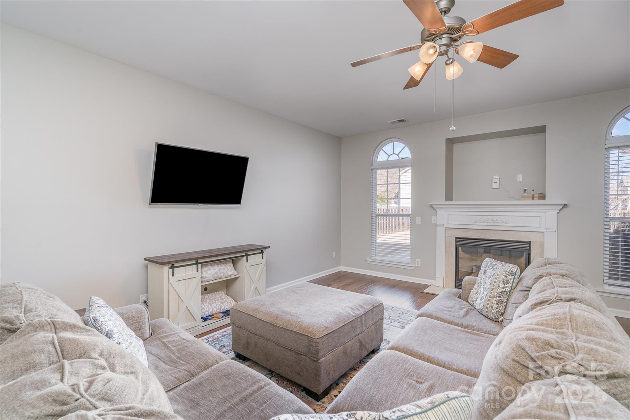 Ridge Pointe - Residential