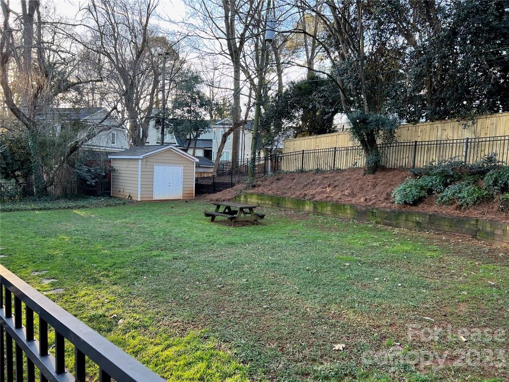 Myers Park - Residential Lease