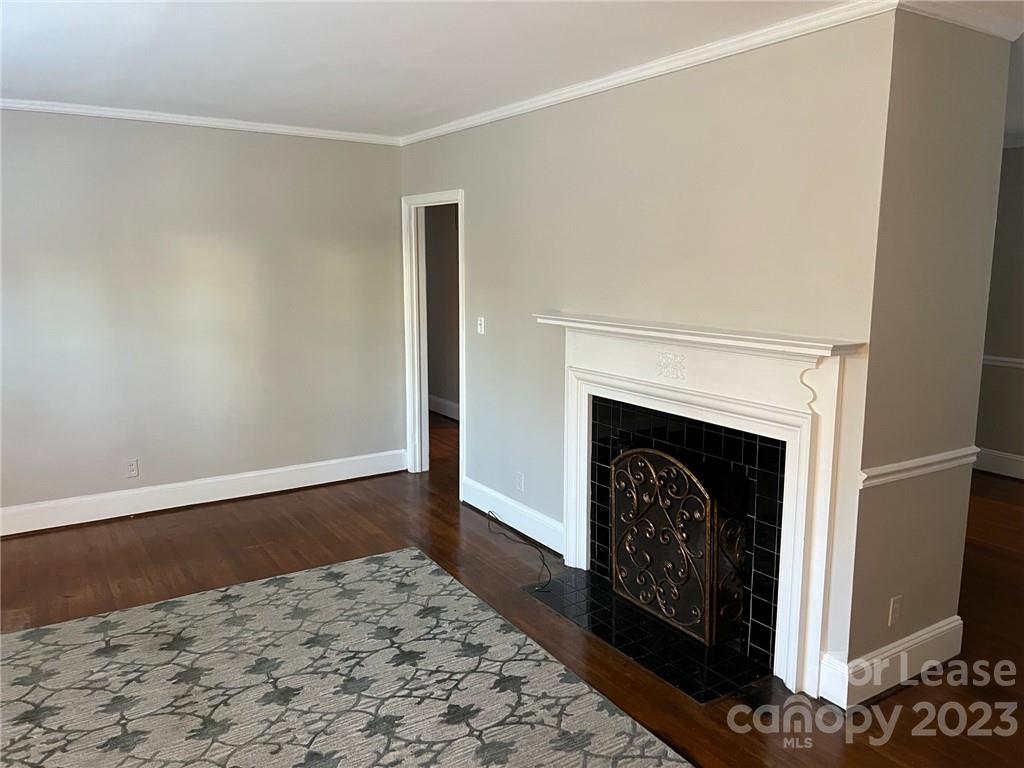 Myers Park - Residential Lease