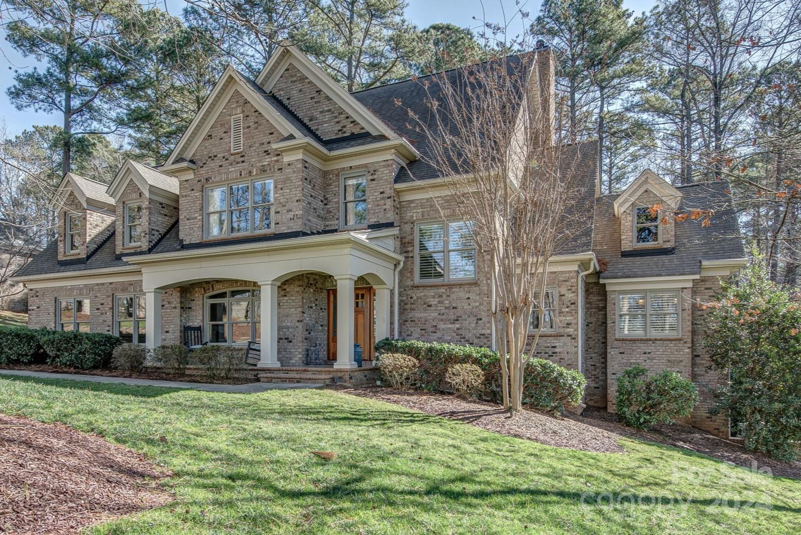 Misty Waters - Residential