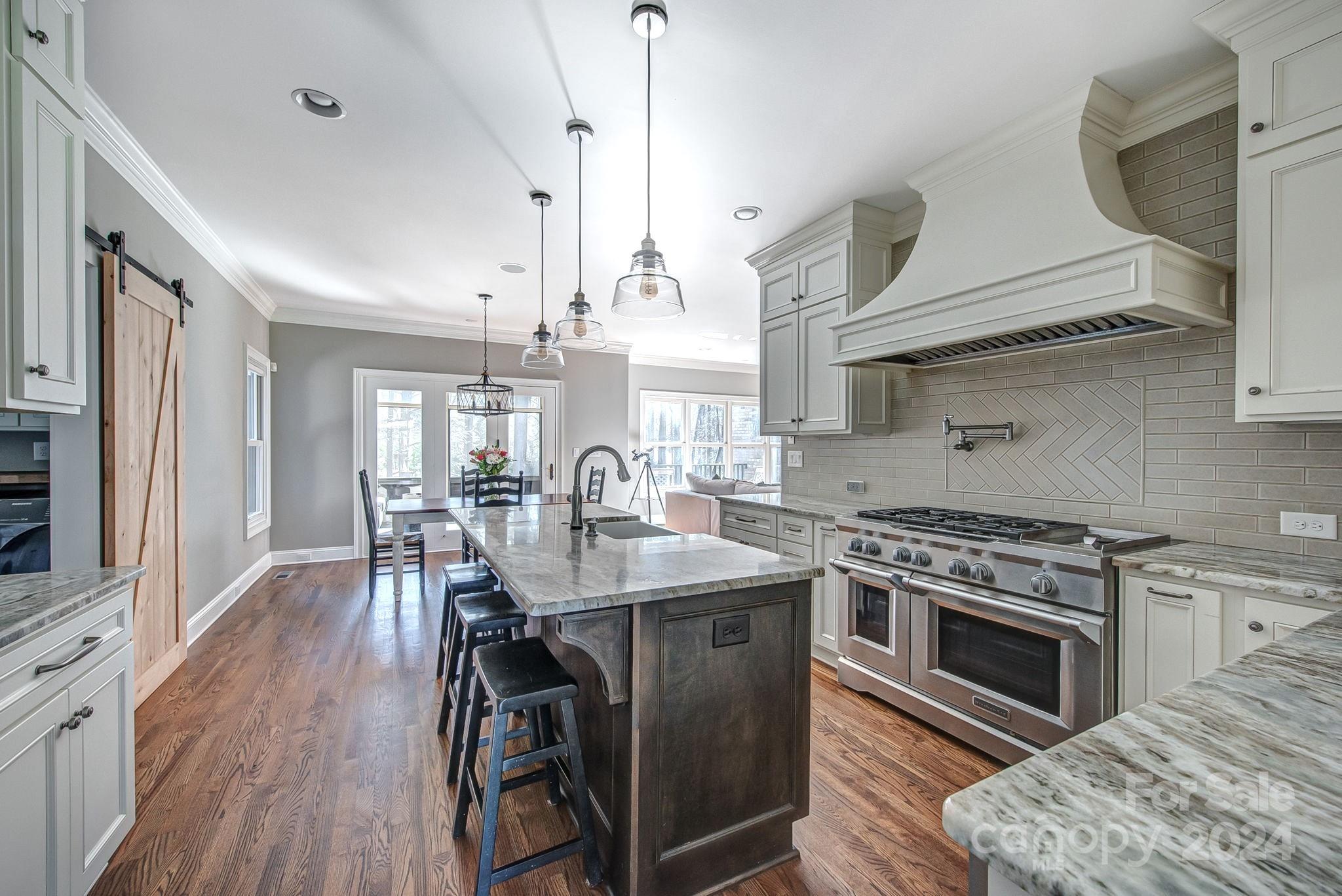 Misty Waters - Residential