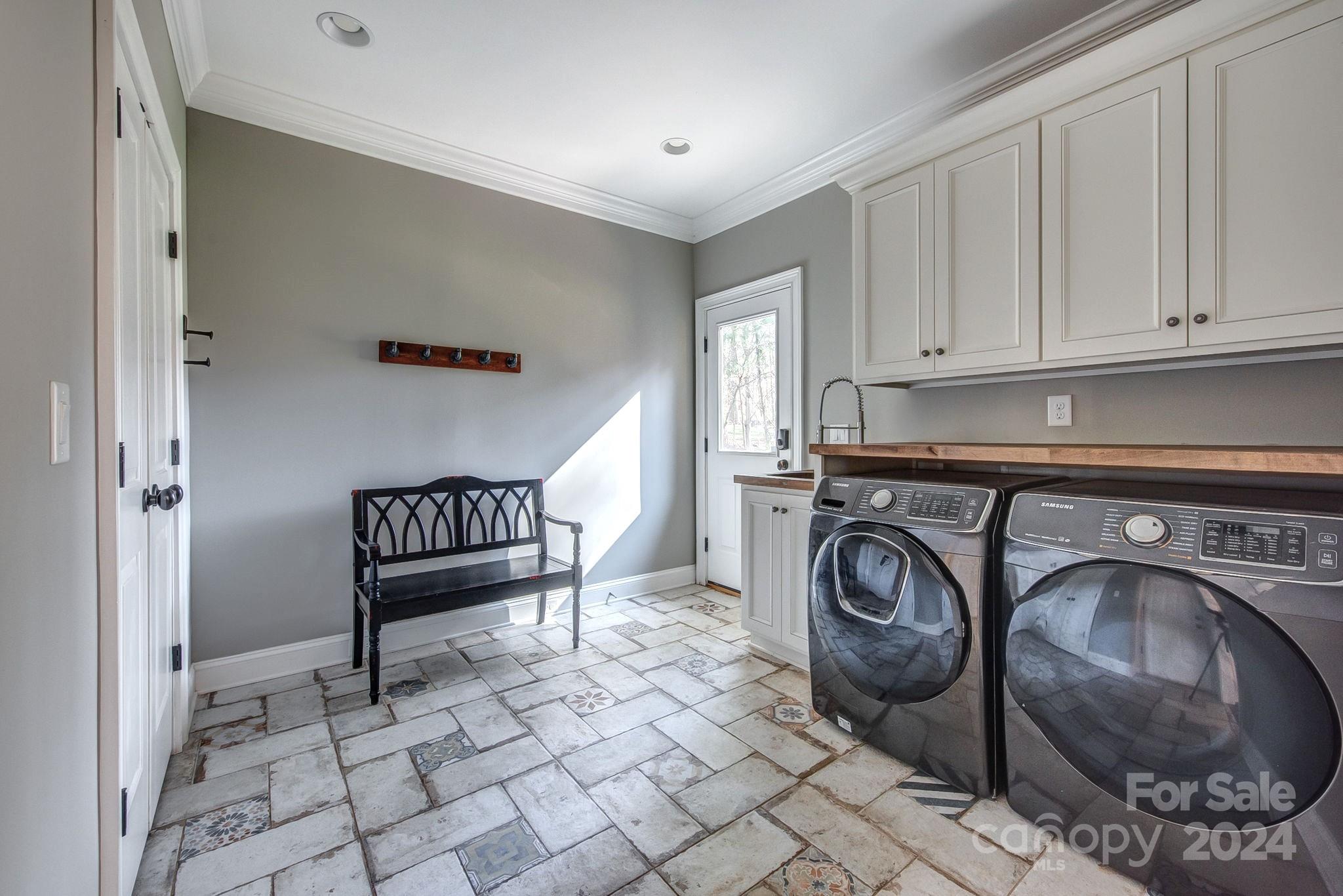 Misty Waters - Residential