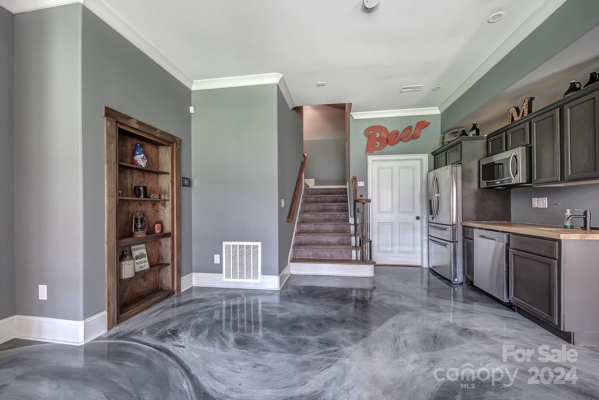 Misty Waters - Residential