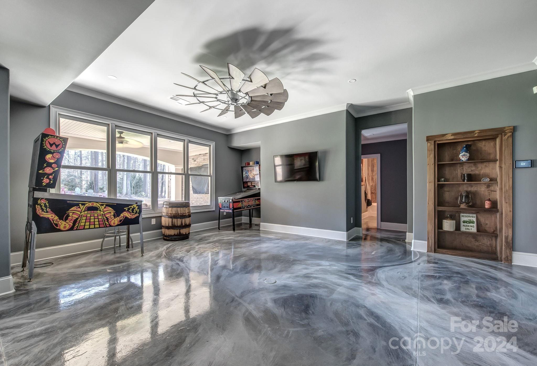 Misty Waters - Residential