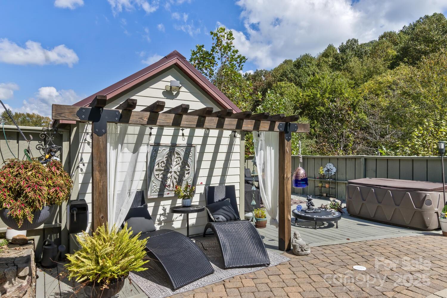 Blue Mist Farms - Residential