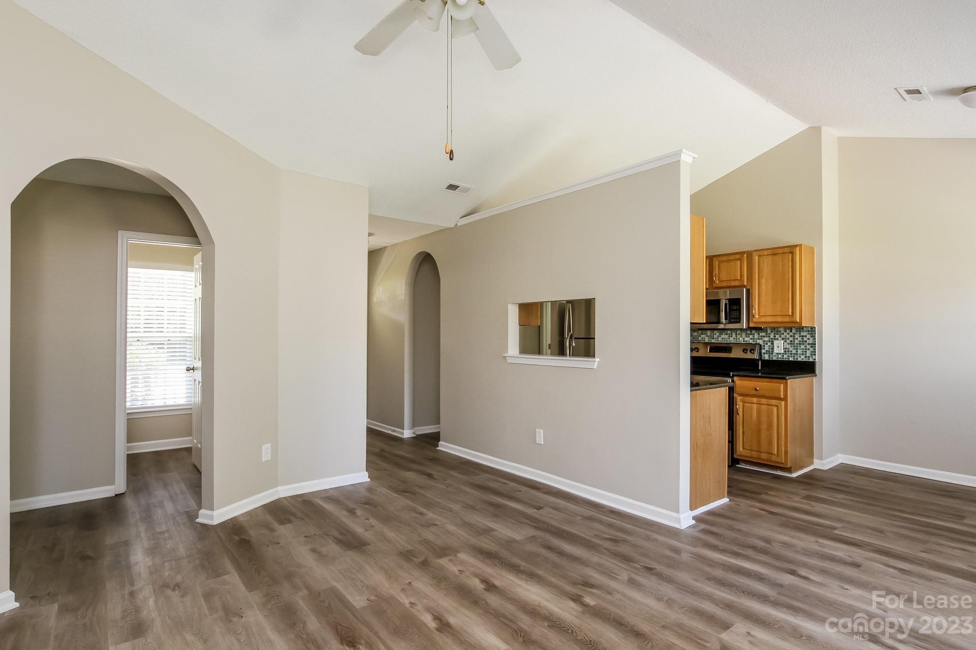 Mission Hills - Residential Lease