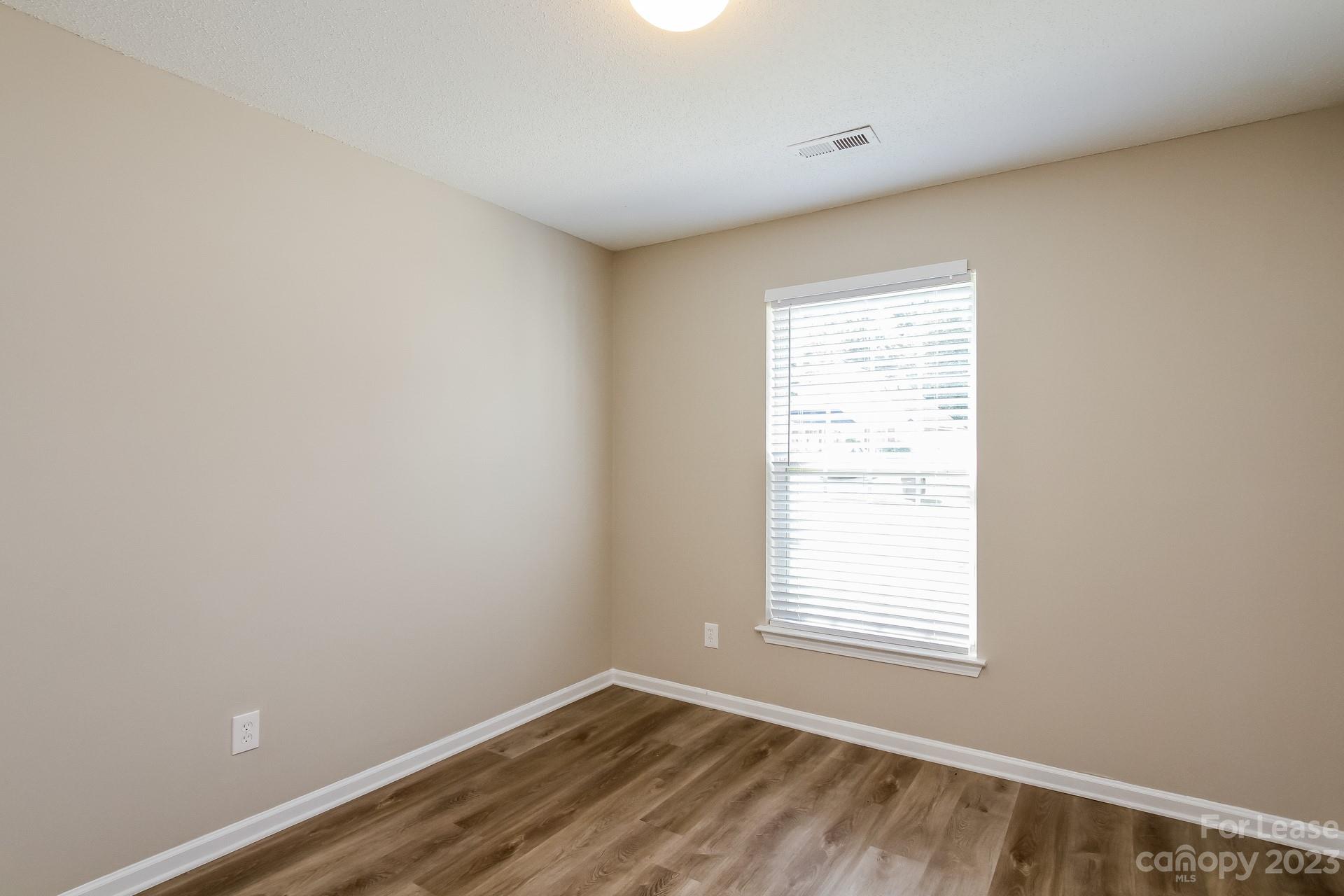 Mission Hills - Residential Lease