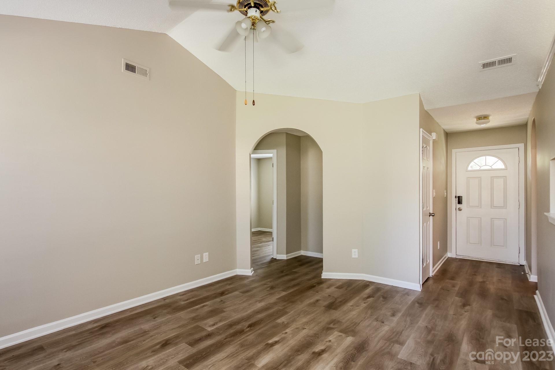 Mission Hills - Residential Lease