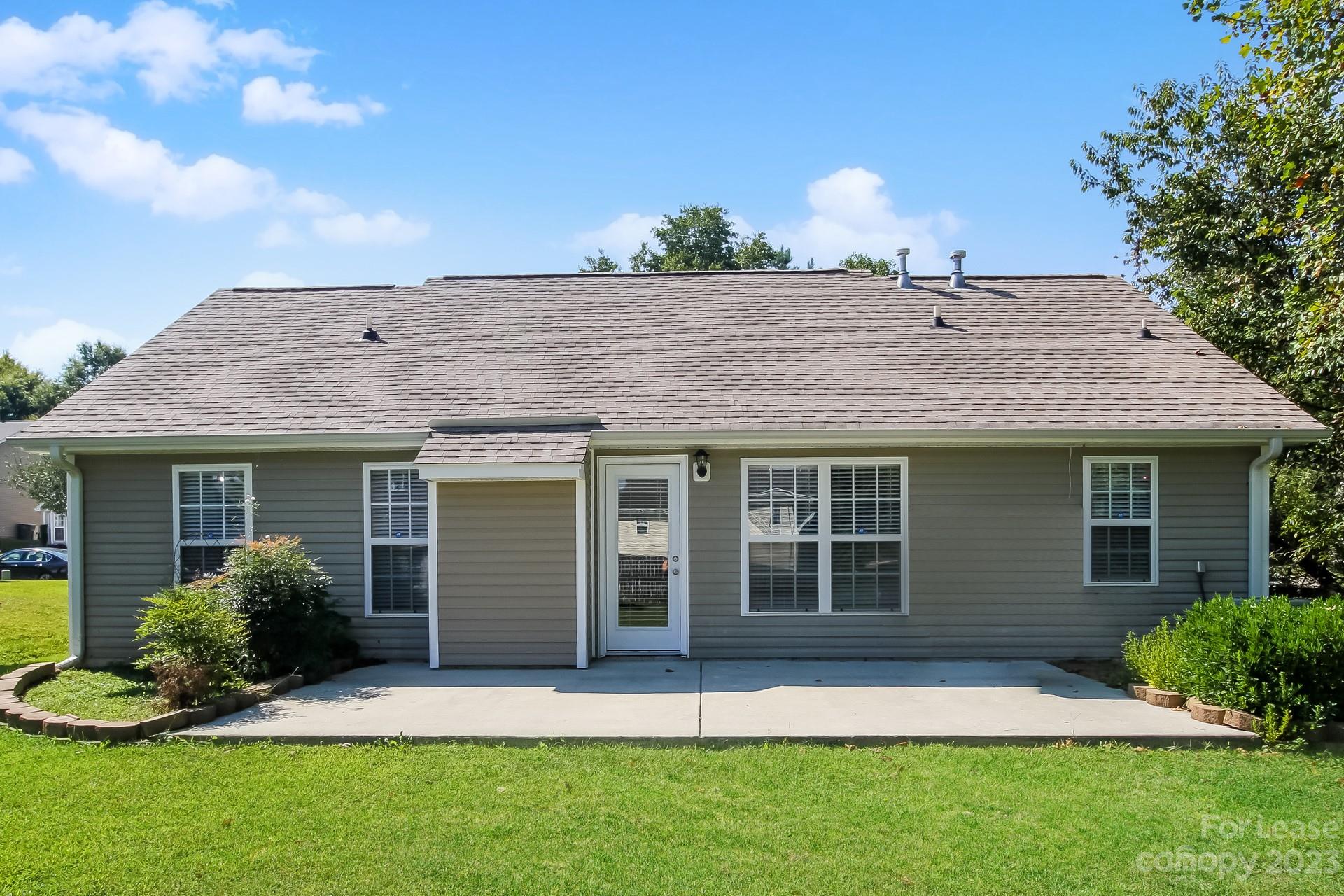 Mission Hills - Residential Lease