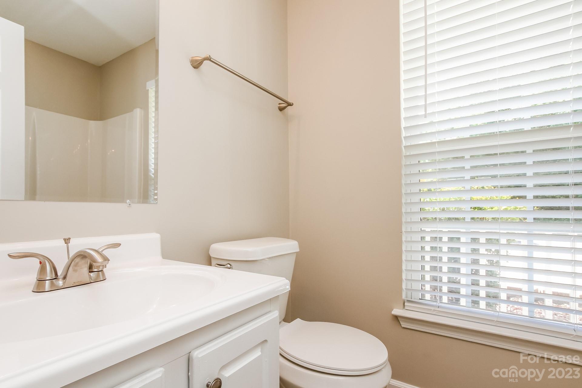 Mission Hills - Residential Lease