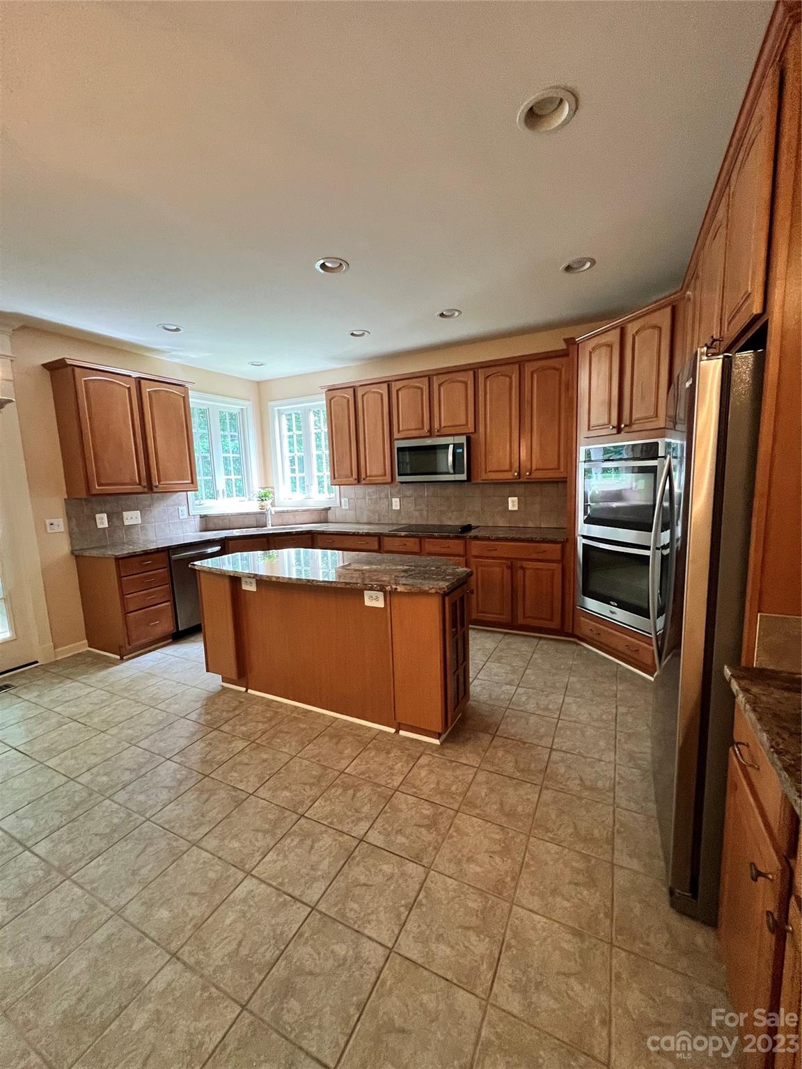 The Hamptons - Residential