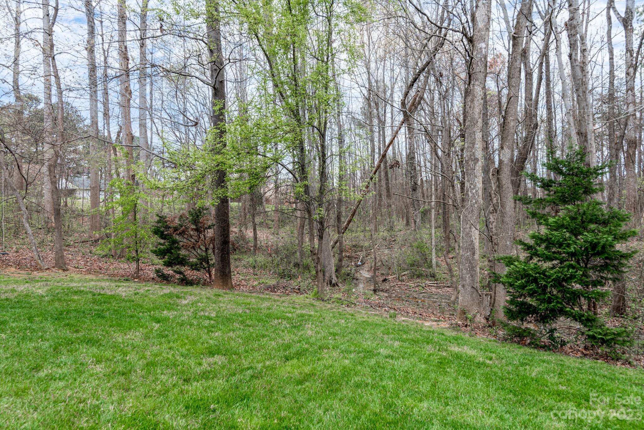 The Hamptons - Residential