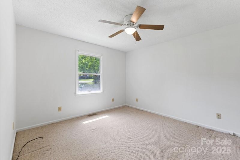 Lancaster, South Carolina 29720, United States, 4 Bedrooms Bedrooms, ,2 BathroomsBathrooms,Residential,Under Contract,148675